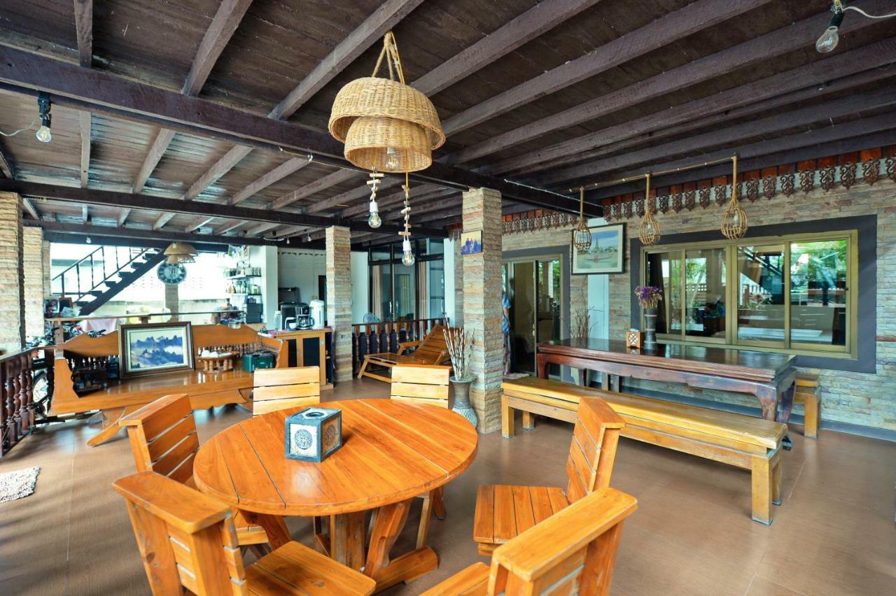 Huan Kawin Est.58 Lanna Home & Collection Chiang Rai Exteriör bild
